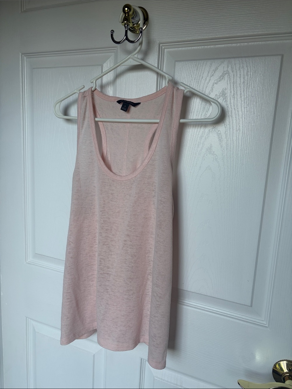 Banana Republic Pale Pink Racer back Scoop Neck Tank